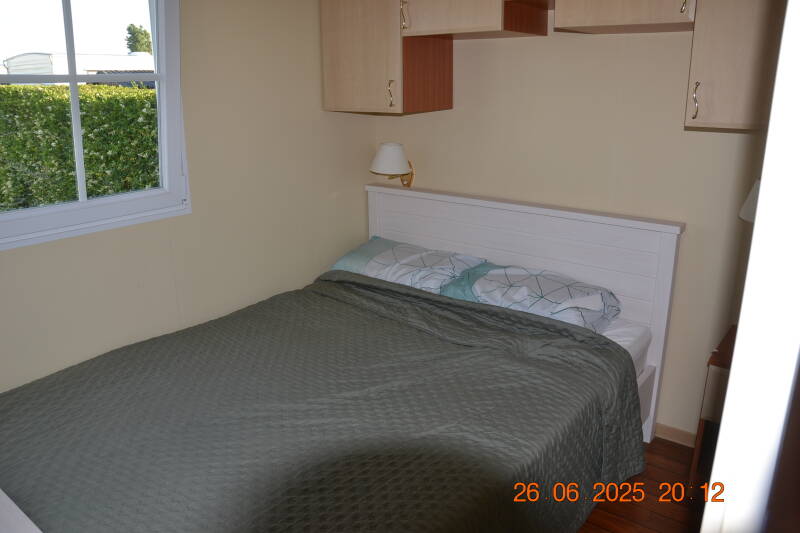 slaapkamer 1 met 2 persoons bed 