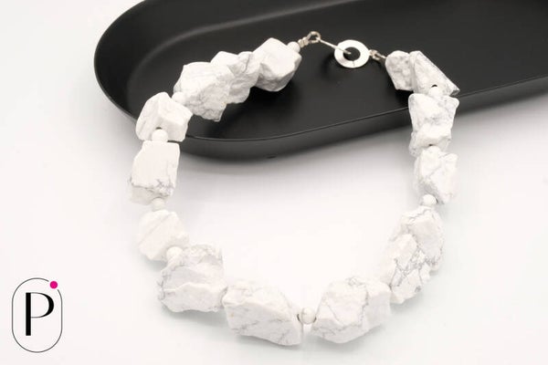 Rough Howlite