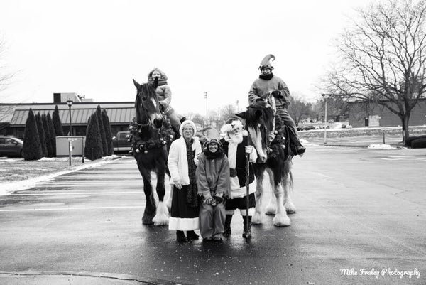 Santa and helpers b&w