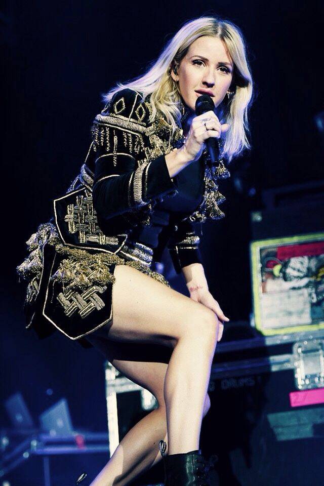 ellie-goulding-10-standard-iwc7y7.jpg