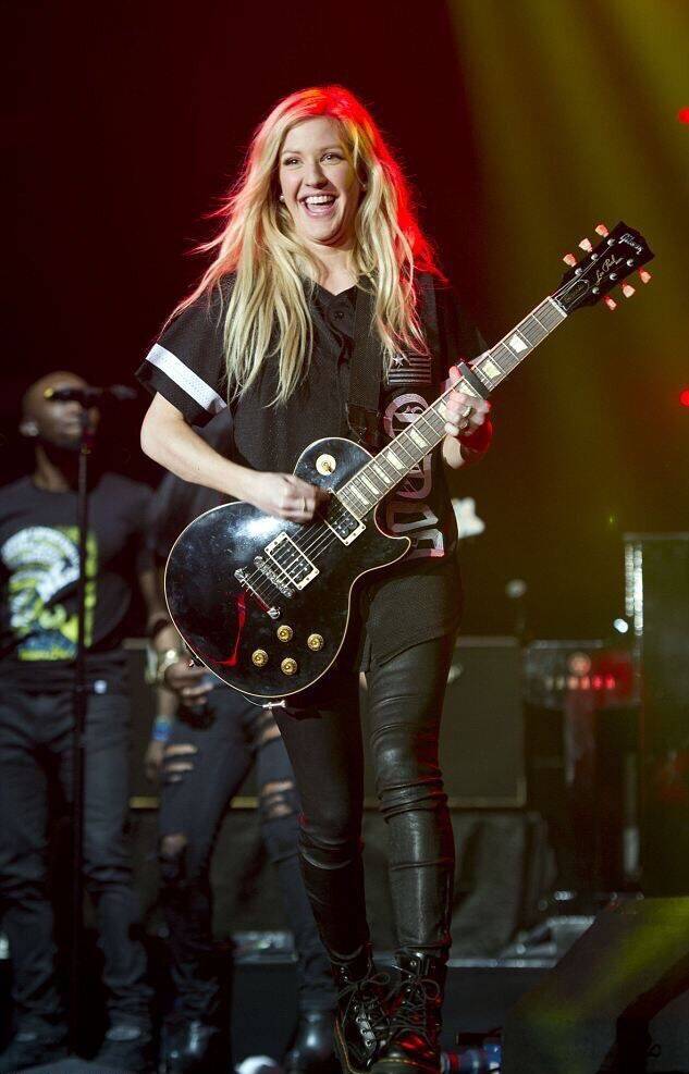 ellie-goulding-16-standard-y8jehs.jpg