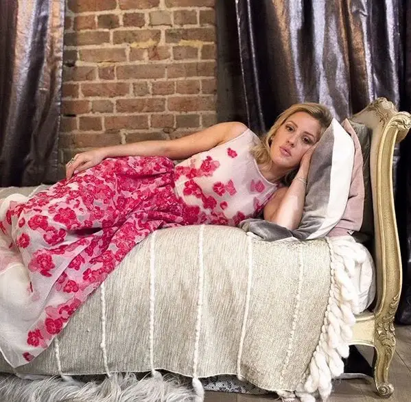 ellie_goulding_ny_times_01-standard-0s4u99.webp