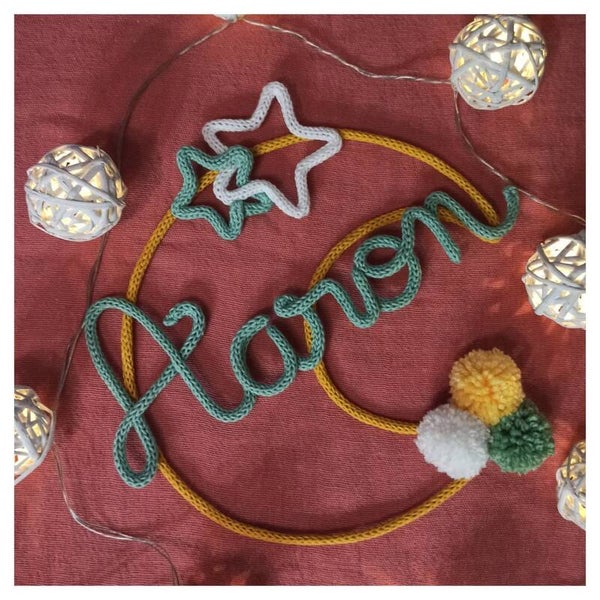 Modèle Lune au tricotin