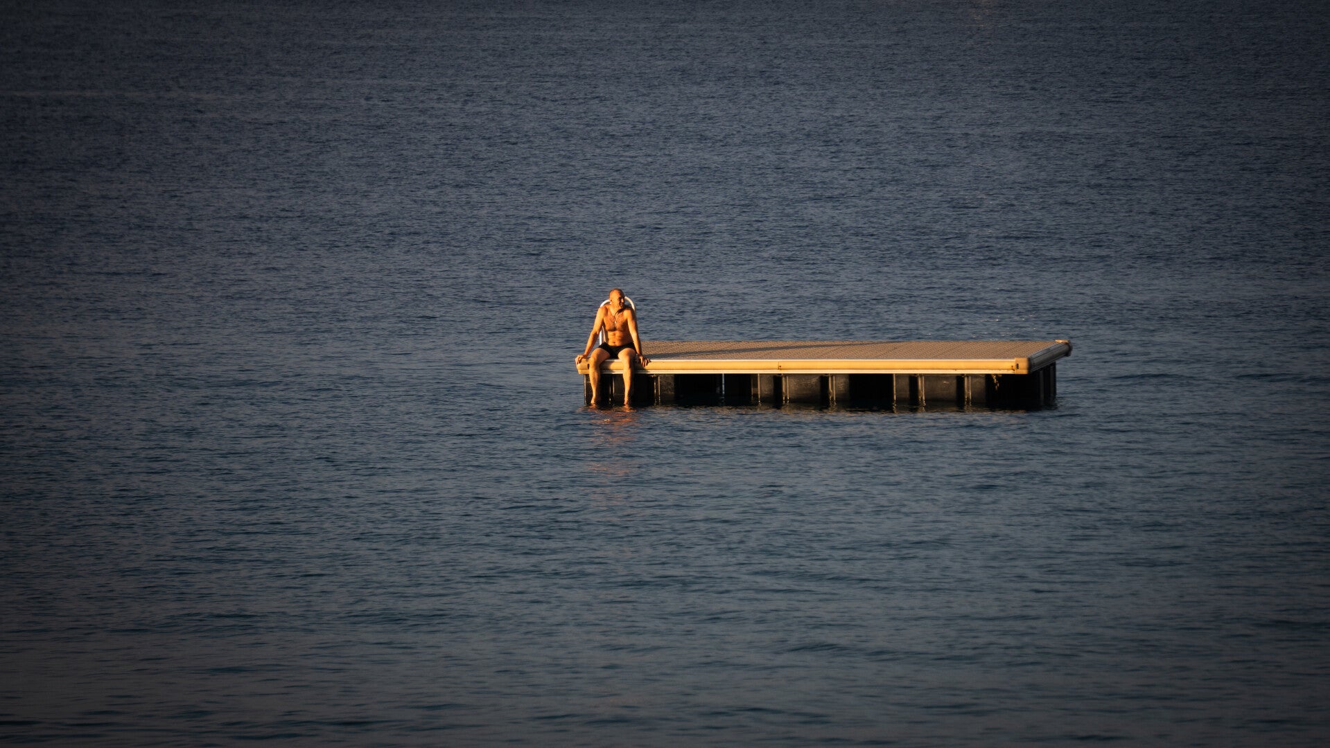 SUR LA MER (06)