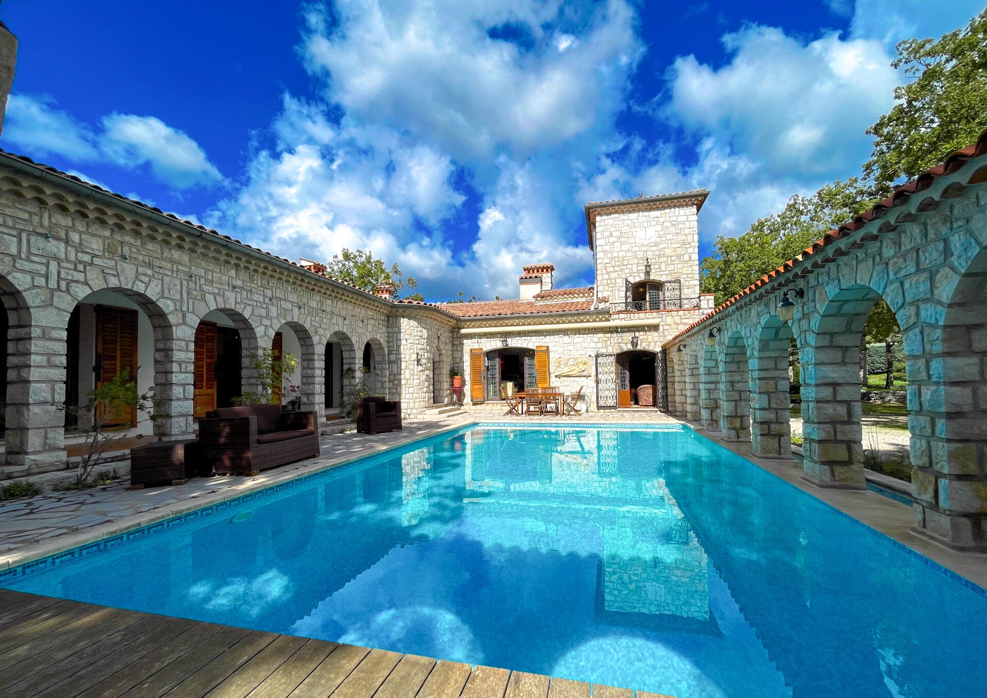 MAISON A VENDRE À SAINT VALLIER (06)