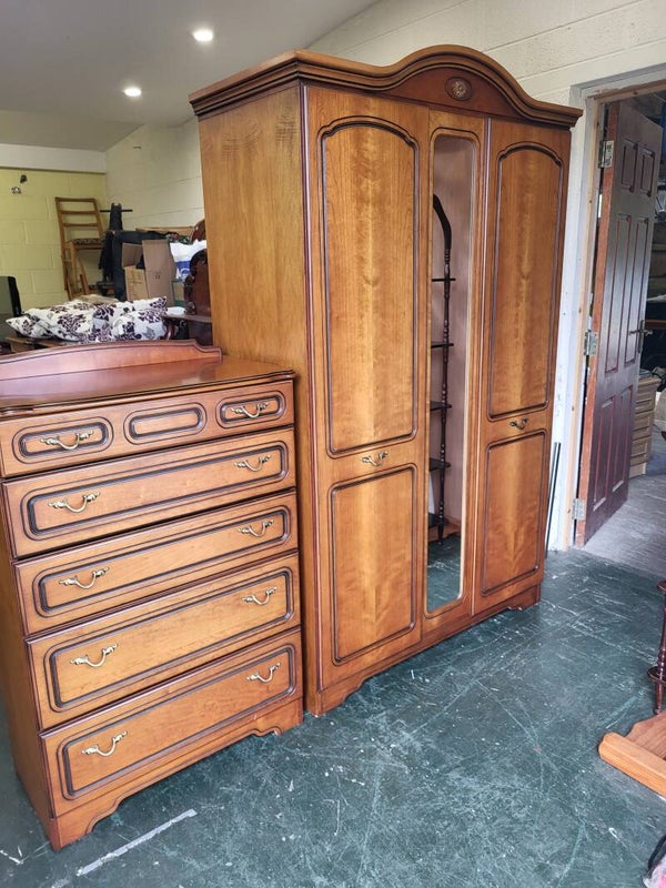 Wardrobe and Drawers