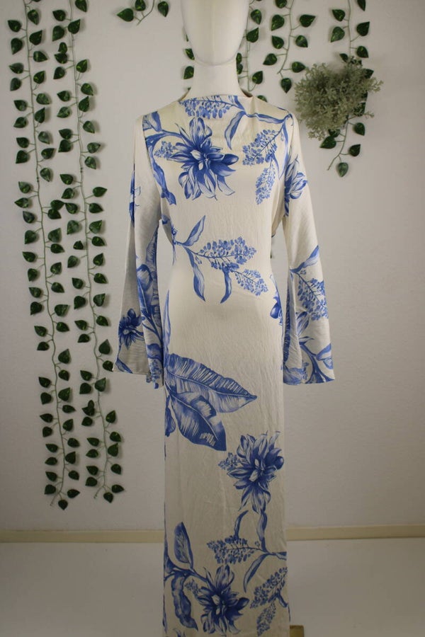 Parisara – Kleid mit Blumenmuster