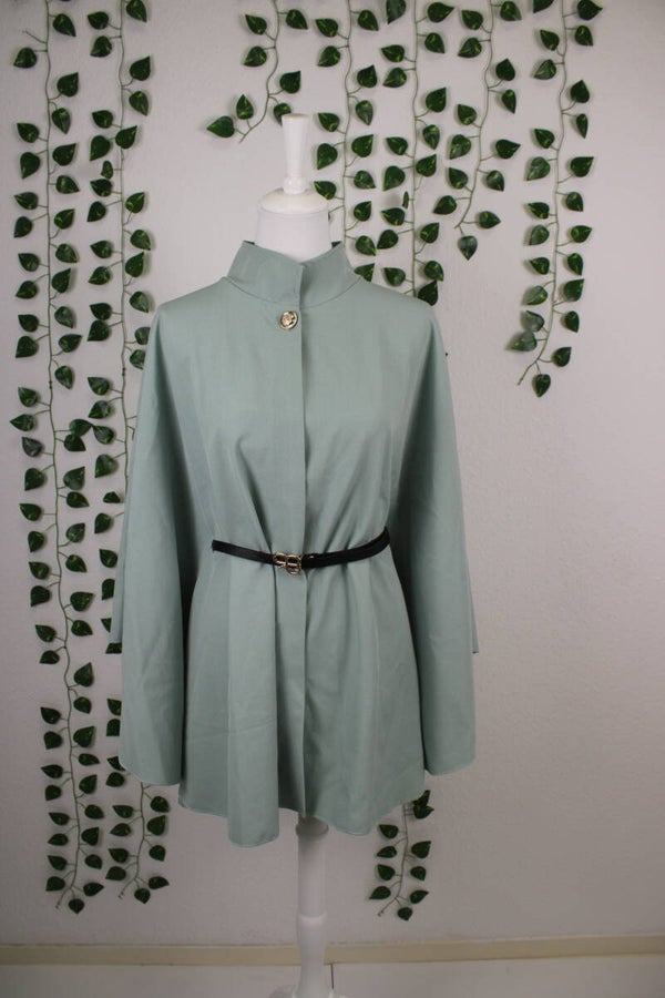 Ecai - Cape-Oberteil im Oversized-Stil