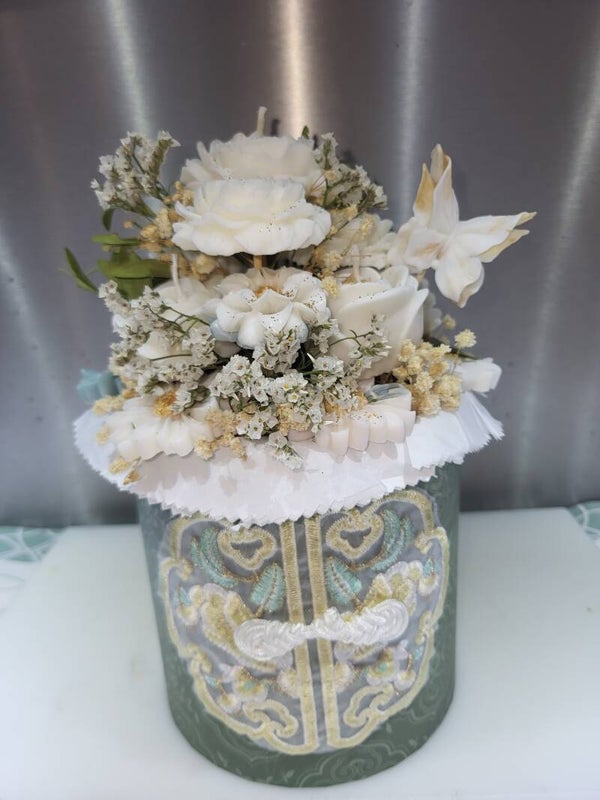 Beau bouquet  de  16 cm