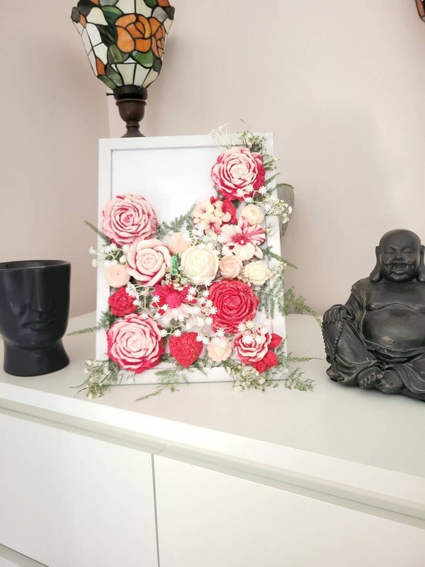 Cadre photo avec fleurs en cire