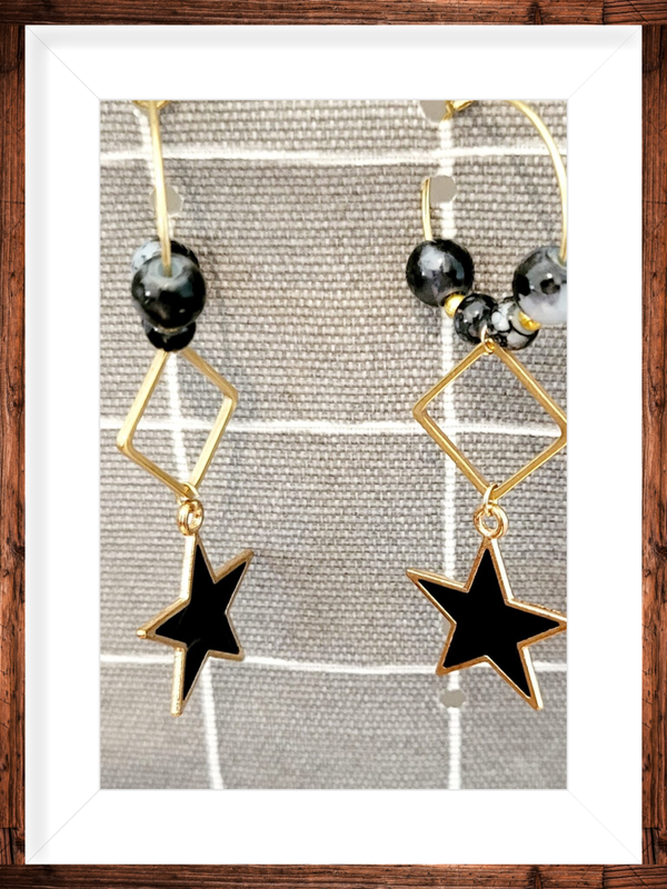 boucles d' oreilles   dorées