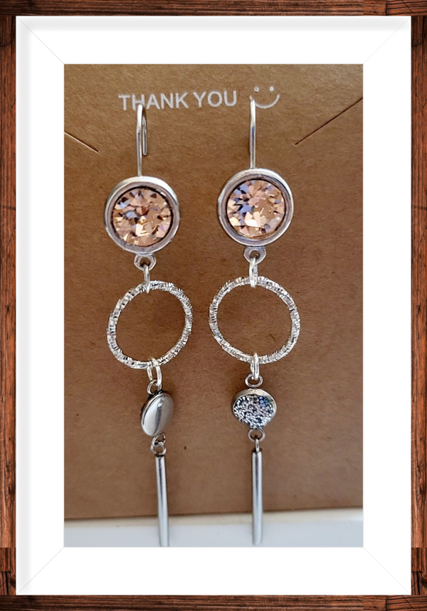 Boucles d’oreilles pendantes(possibilité de recommander légèrement differentes)