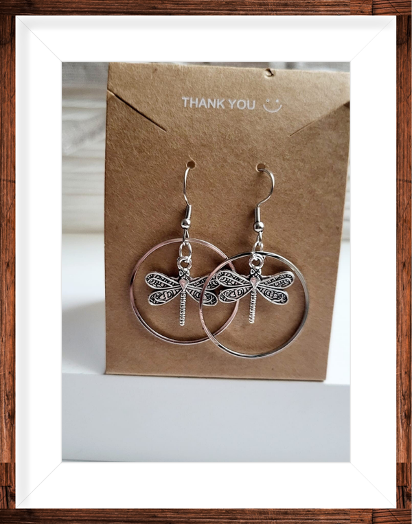 Boucles d’oreilles argentées