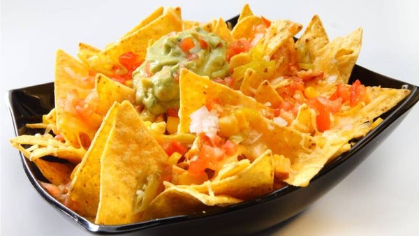 Nachos Gratis con cóctel