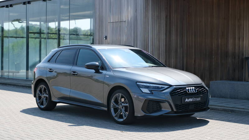 Audi A3 Sportback 40 TFSIe Hybride Auto invoeren uit Duitsland AutoStraat