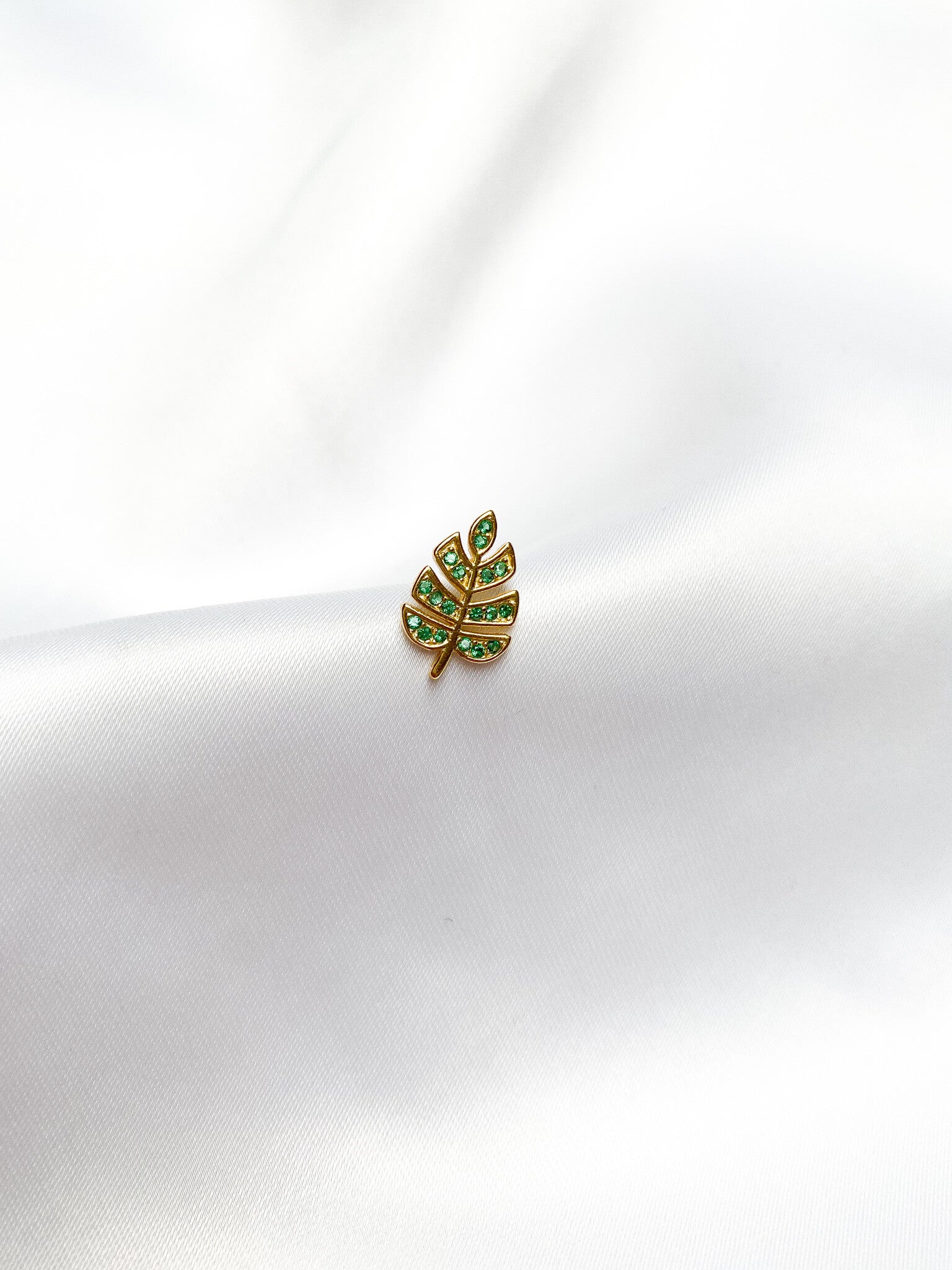 Foglia Earstud