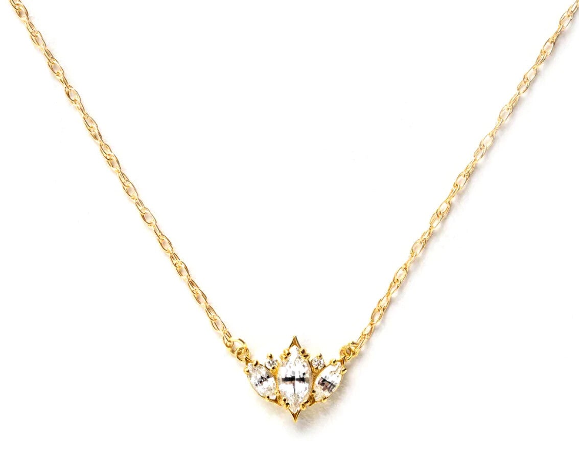 Crown Necklace Gold