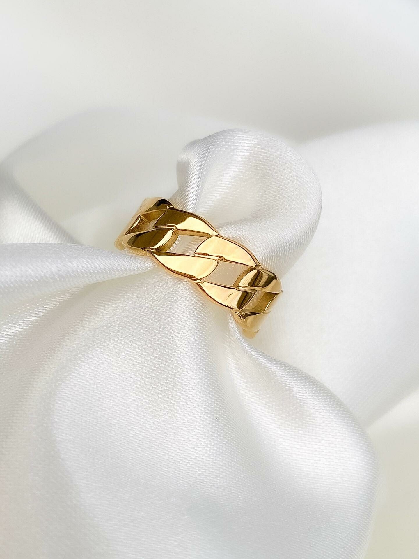 Cubano Ring Gold