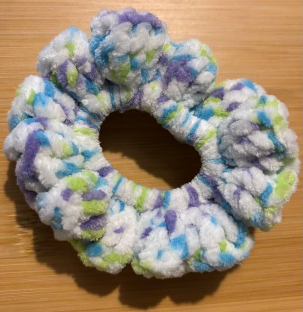 Scrunchie - Colour Changing Green, White, Blue, Purple