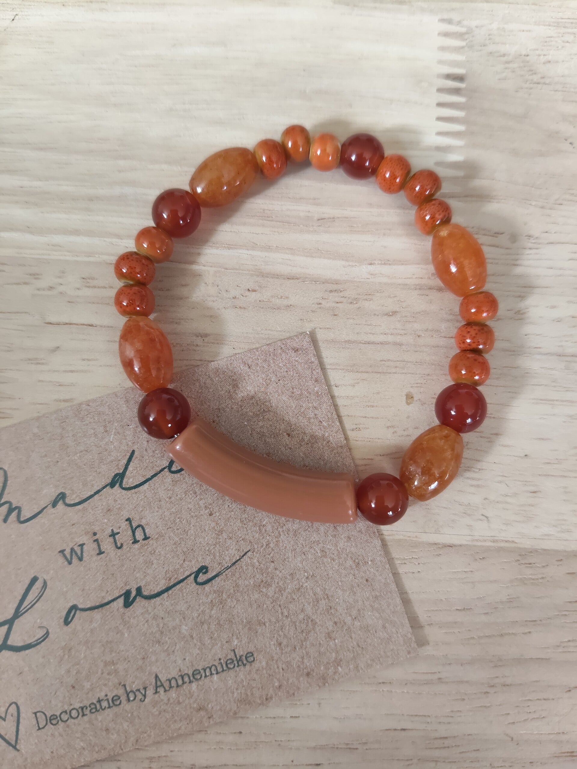 Armbandje mt 16