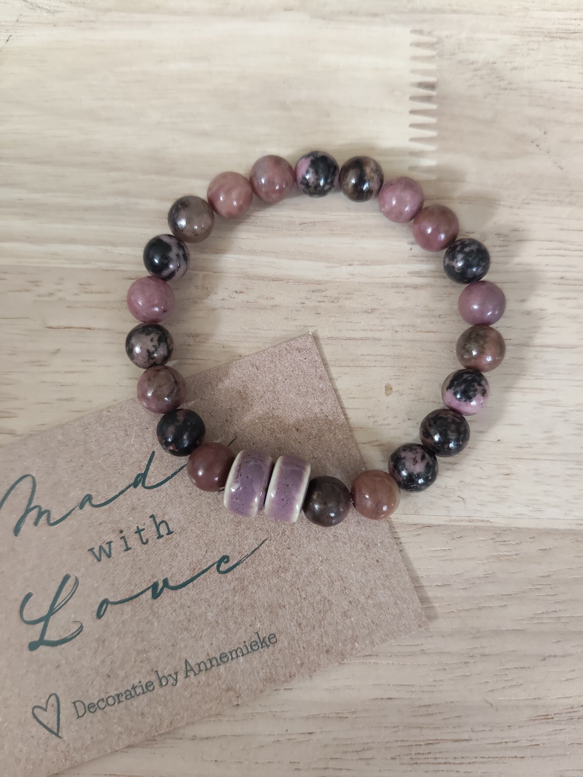 Armbandje mt 16