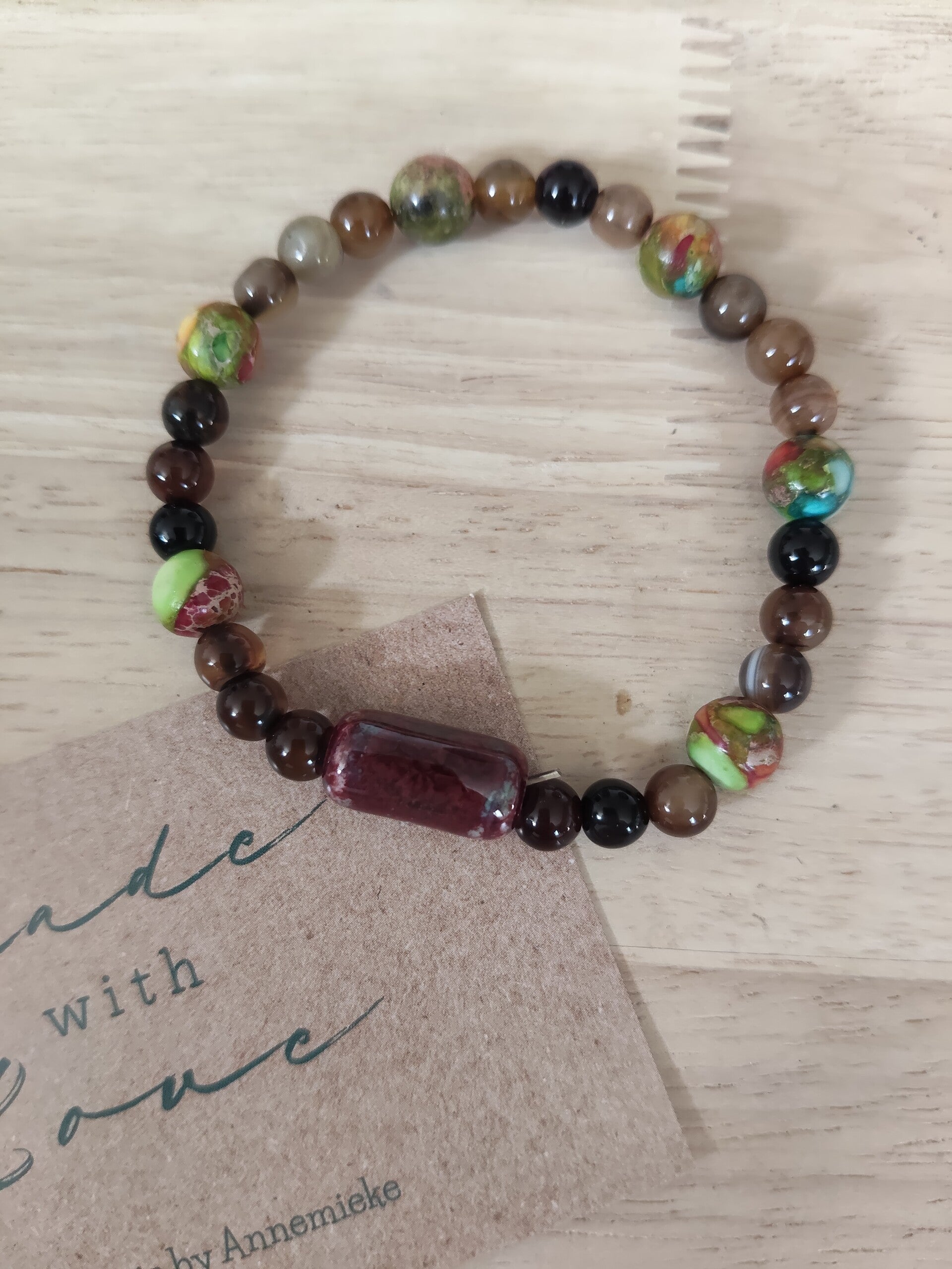 Armbandje mt 16