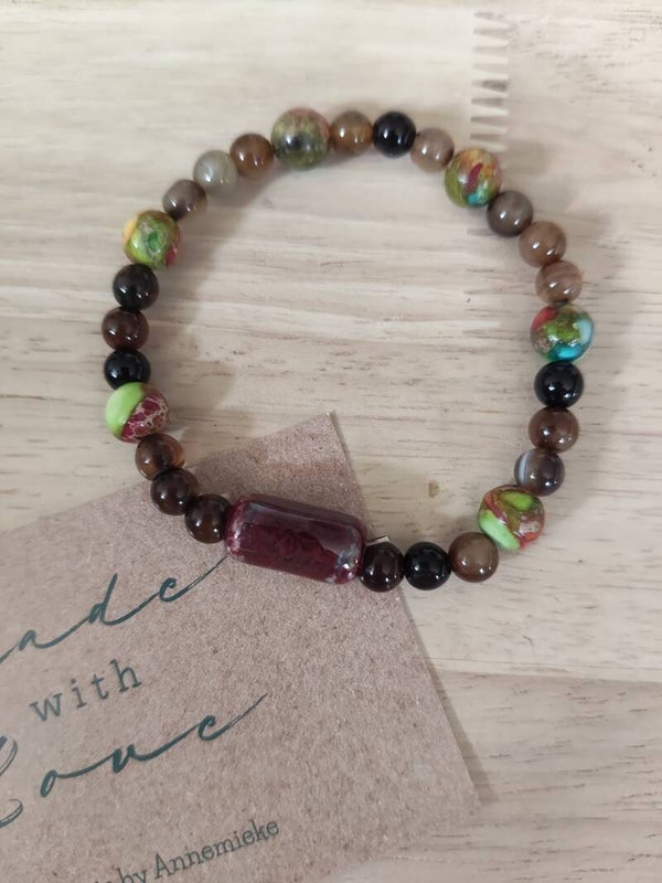 Armbandje mt 16