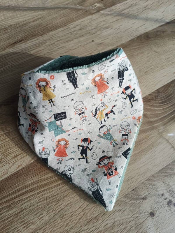 Bavoir bandana Personnages