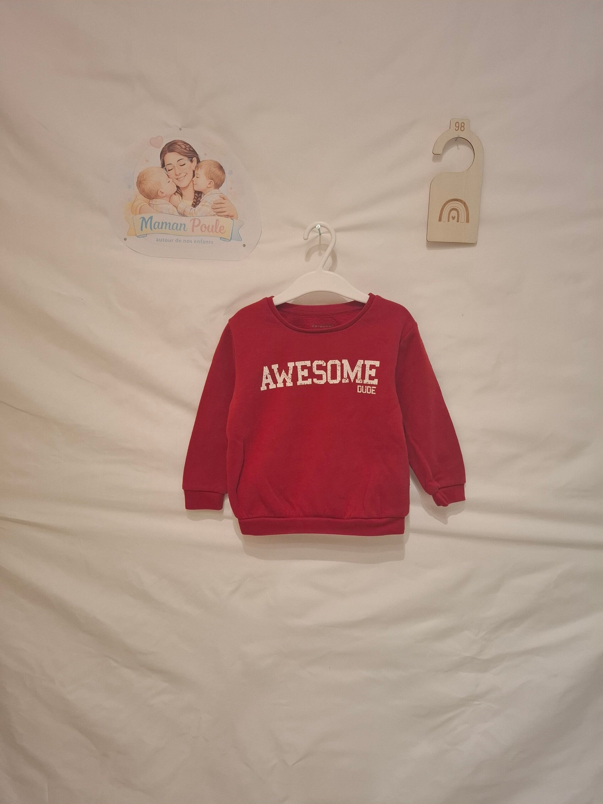 Pull rouge imprimé T98