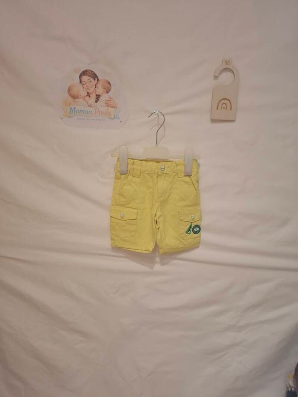 Short jaune en jeans T98