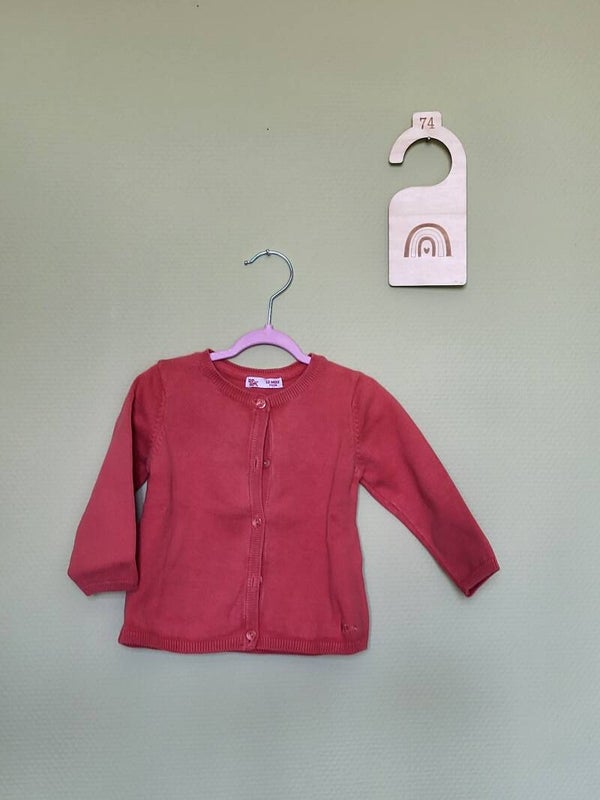 Gilet rouge à boutons T74