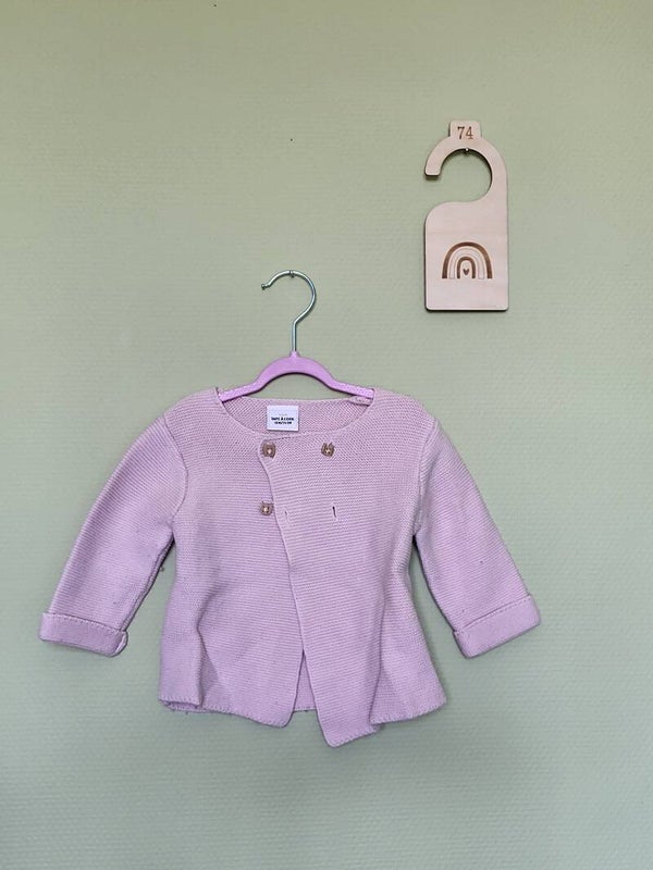 Gilet rose à boutons dans le haut T74