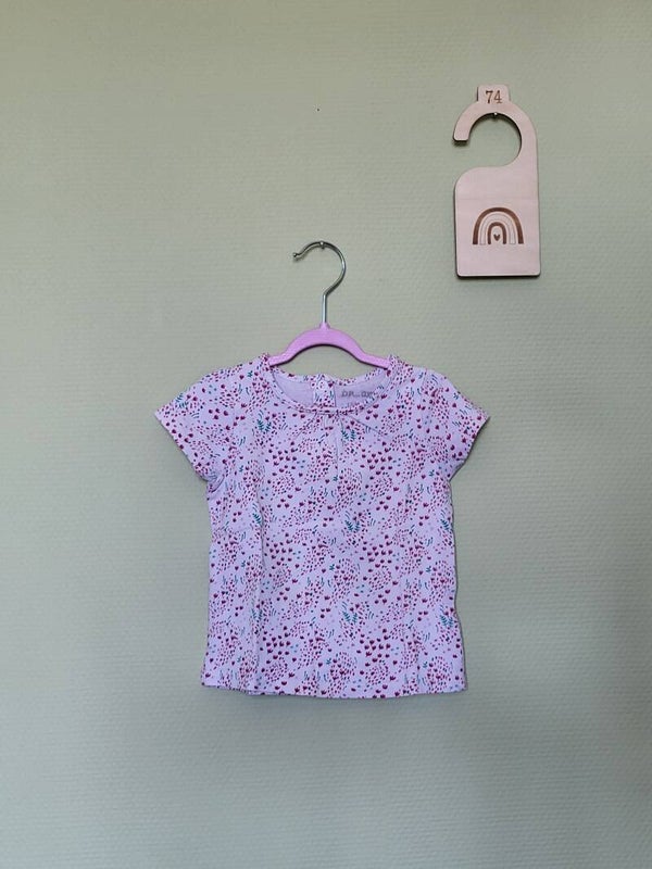 Tee-shirt blanc à petits imprimés roses T74