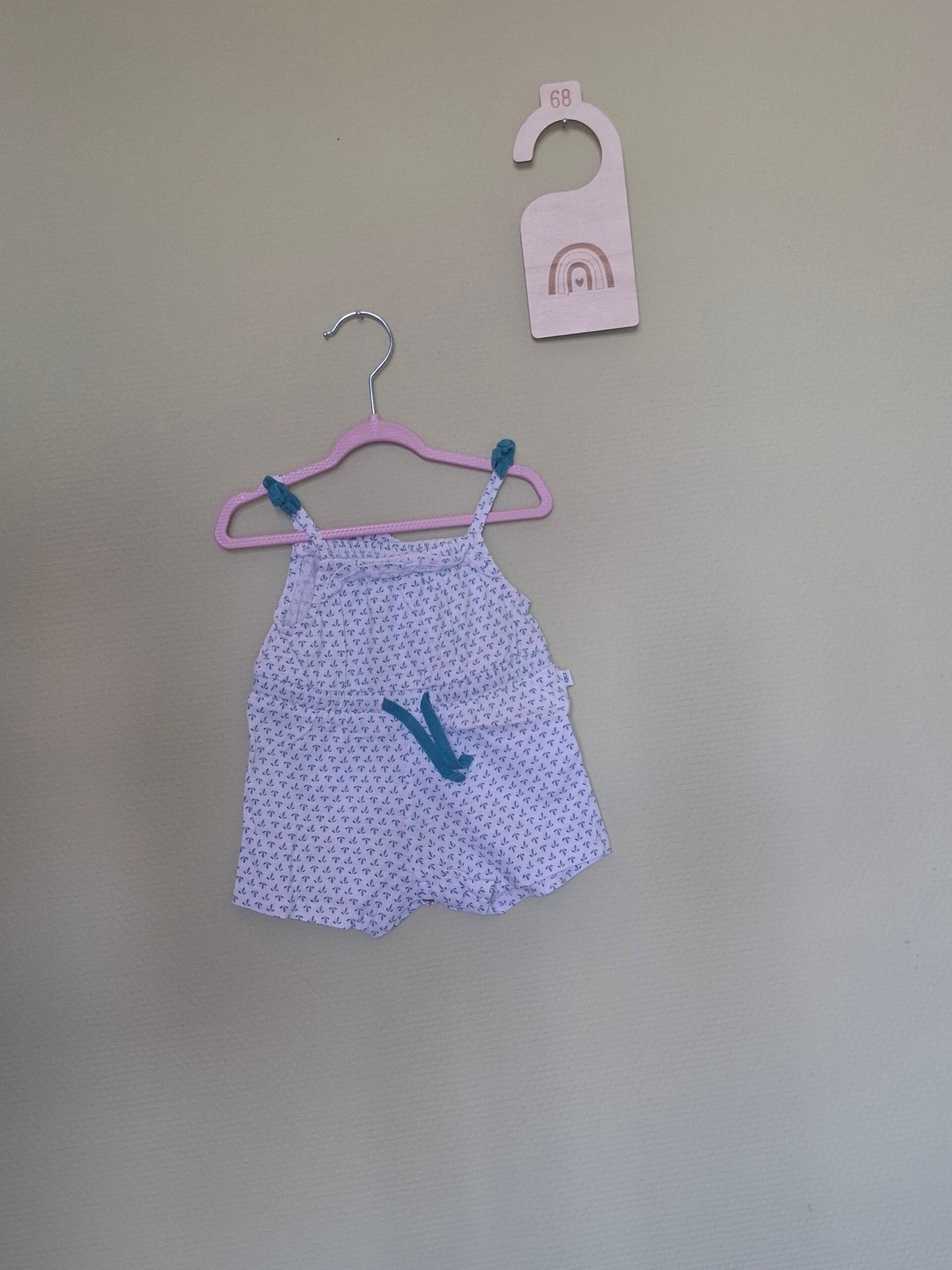 Combishort imprimée blanche et bleue T68