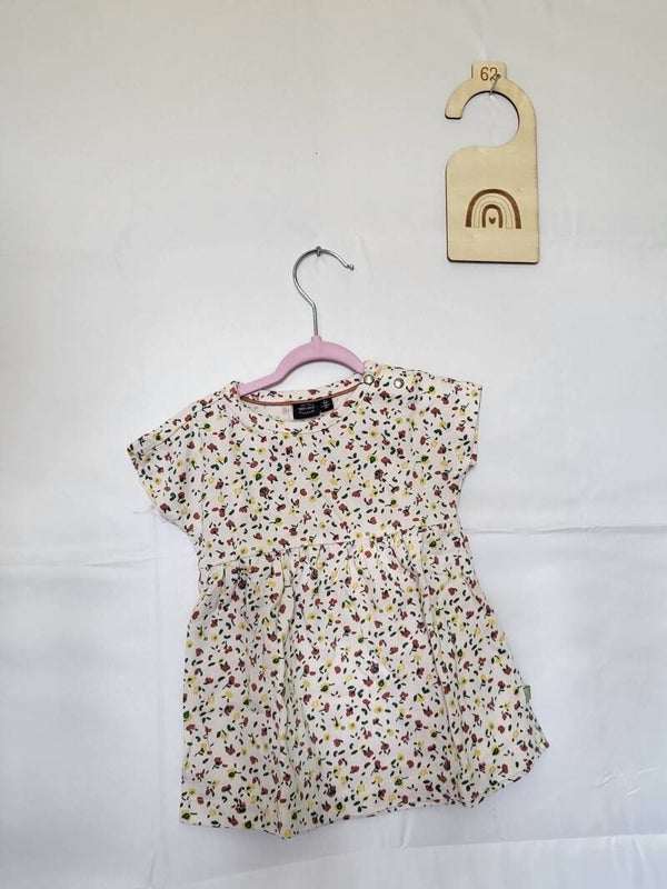Robe T62