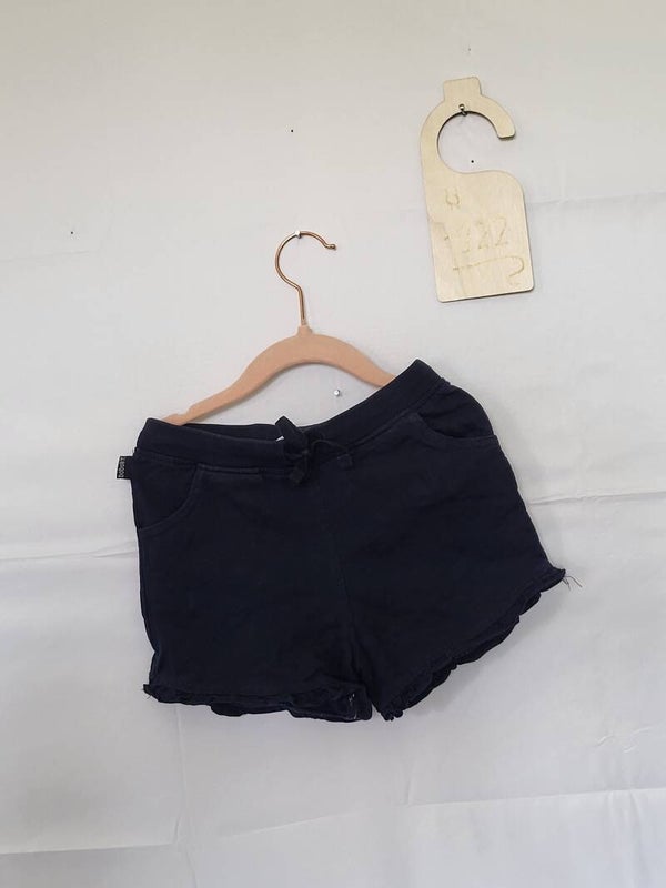 Short F122