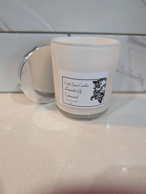 Lavender & Cederwood candle