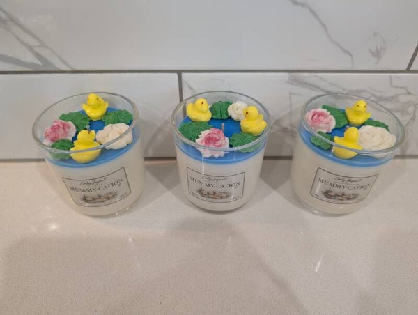 Mummy-cation Duck pond candle 220g