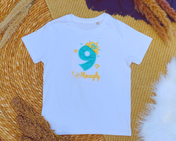 Kind Wit Turquoise Cijfer Kroontje T-shirt met naam