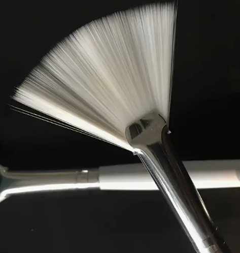 Pinceau spécial peeling acide glycolique. Vendus par 5.