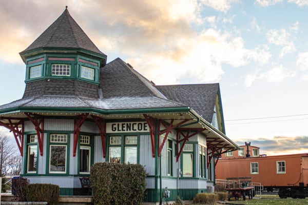 Glencoe Train station