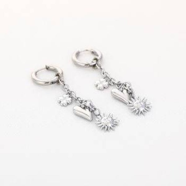 oorbelle bedels zilver