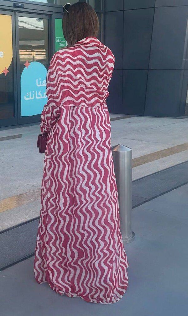 Cherry Waves Abaya