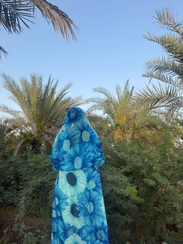 Sapphire Garden Abaya