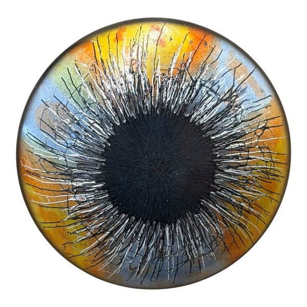 Handgedrechselte Wanddekoration, Auge aus Ahornholz