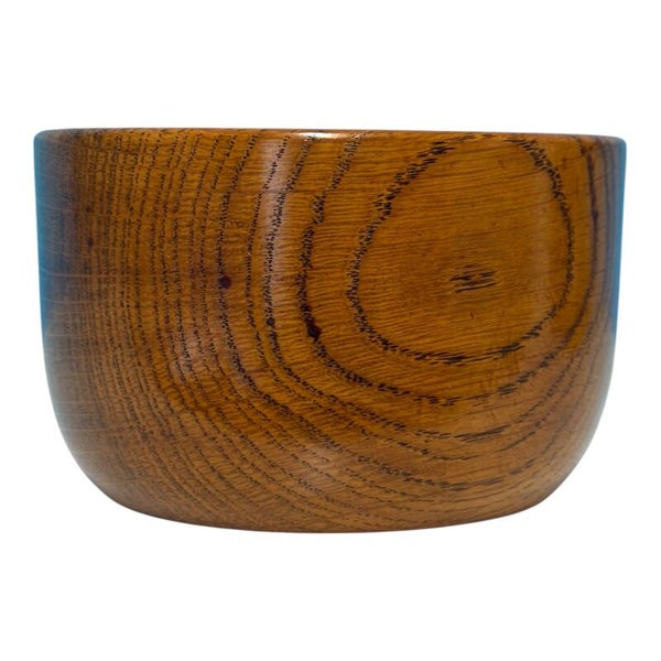 Handgedrechselte Urushi-veredelte Kaffeetasse aus Eichenholz