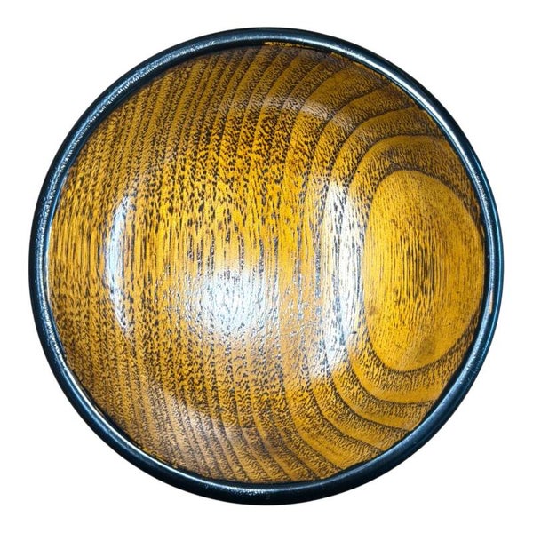 Handgedrechselte Urushi-veredelte kleine Apéro-Schale aus Kastanienholz