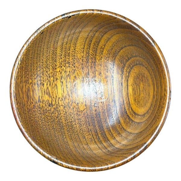 Handgedrechselte Urushi-veredelte kleine Apéro-Schale aus Kastanienholz
