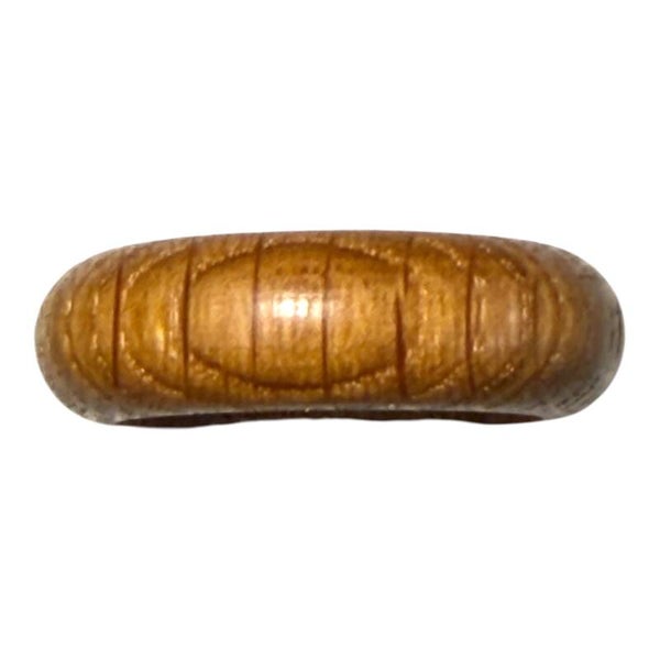 Handgedrechselter Holzring aus Eiche – Ringgrösse 78