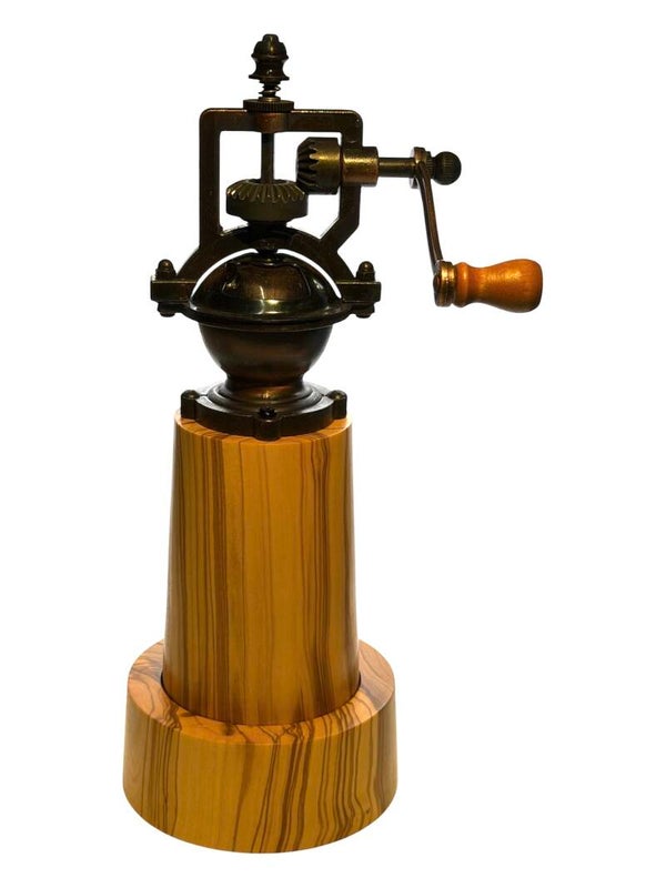 Handgedrechselte Pfeffermühle im antiken Look aus Olivenholz